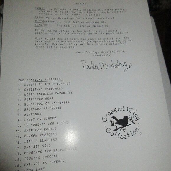 Crossed Wing Collection American Robins no. 10 - Picture 2 of 3